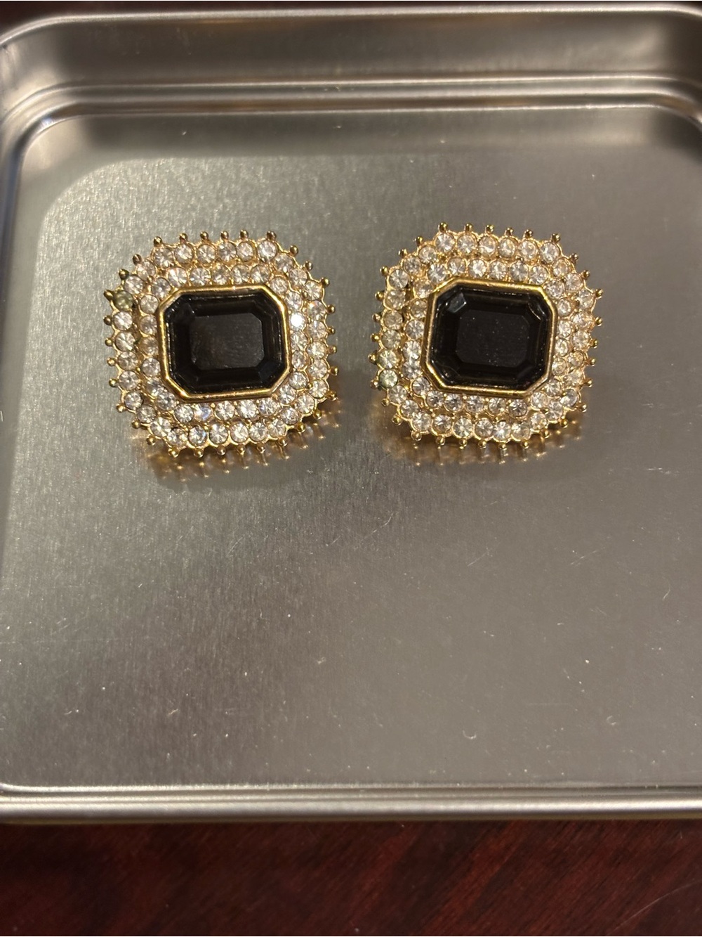 VTG 1980 Emerald Cut Rhinestone Clip on